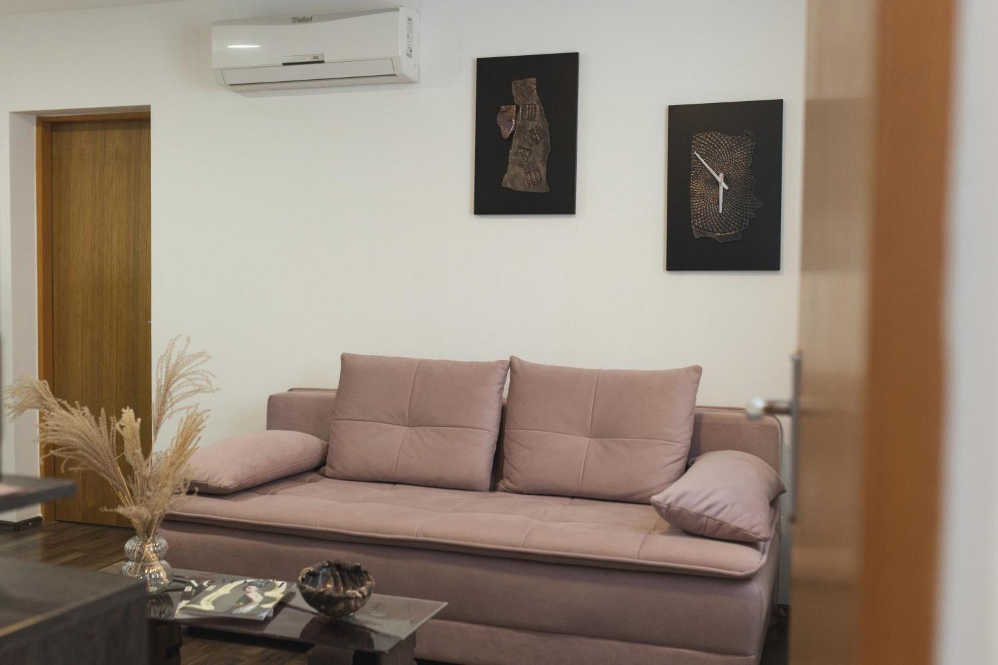 Apartments Dijana Zagreb Exterior photo