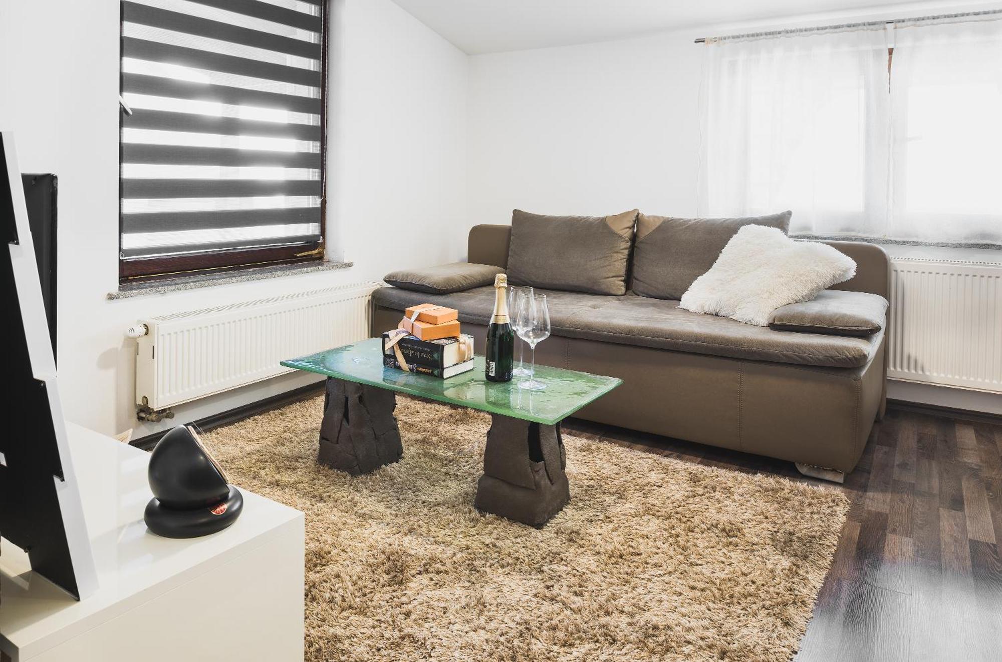 Apartments Dijana Zagreb Exterior photo